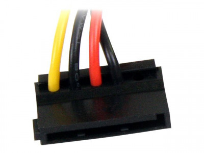 Startech : 6IN 4 PIN MOLEX TO RIGHT ANGLE SATA POWER cable ADAPTER
