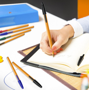 BIC Stylo à bille Orange, couleur d'encre: noir