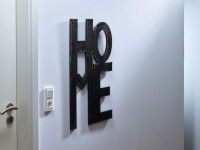 tesa Powerstrips Clou adhésif pour papiers peints et plâtre, tesa Powerstrips Clou adhésif pour papiers peints et plâtre,