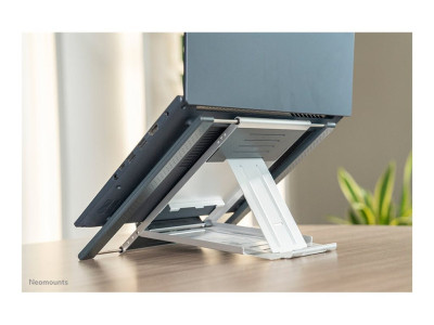 NewStar : UNIVERSAL NOTEBOOK STAND MOBILE VERSION - SILVER