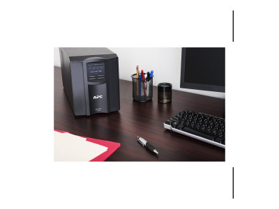APC : APC SMART-UPS 1500VA LCD 230V avec SMARTCONNECT