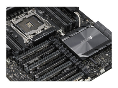 Asustek : WS C422 SAGE/10G S2066 CEB SND+GLN+U3.1+M2 SATA6GB/S DDR4 (xeon)