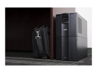 APC : SMART-UPS 2200VA LCD 230V avec SMARTCONNECT