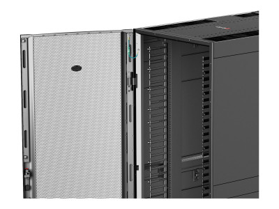 APC : NETSHELTER SX 42U NETWORKING 750MMX1070MM W/ cable MNGR
