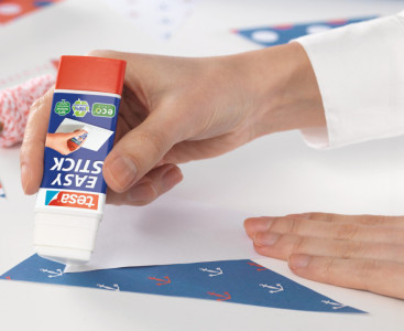 tesa ÉcoLogo facile Bâton Klebestift, Promo-Pack 3 x 25 g