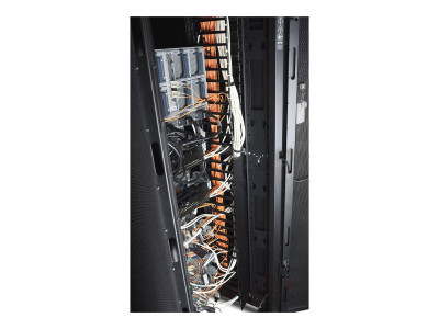 APC : HINGED COVERS pour NETSHELTER SX 50MM WIDE 48U (QTY 2)