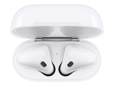 Apple : AIRPODS avec CHARGING CASE