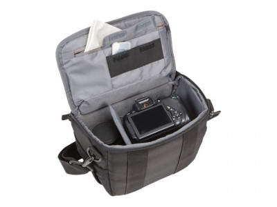 Case Logic : CASE LOGIC BRYKER CAMERA CASE DSLR LARGE