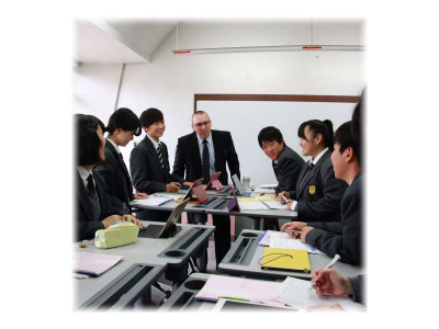 Ergotron : ADJUSTABLE STANDING DESK CLEAR ANODIZED