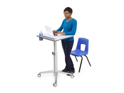 Ergotron : LEARNFIT 16IN TRAVEL ADJUSTBLE STANDING DESK CLEAR ANODIZED