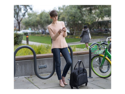 Kensington : CONTOUR 2.0 EXECUTIVE BAL LAPTOP SPINNER 15.6IN