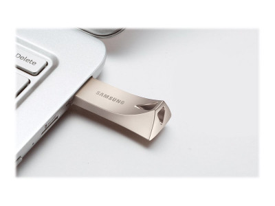 Samsung : BAR PLUS CHAMPAGNE SILVER 64GB