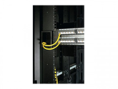 APC : NETSHELTER SX 750MM MOUNTING RAIL BRUSH STRIPS