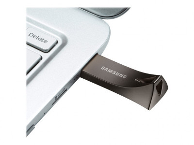 Samsung : BAR PLUS TITAN GRAY 256GB .