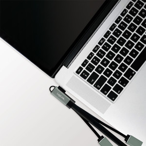 LogiLink USB-C Hub mit gewinkeltem Stecker, 4 Port