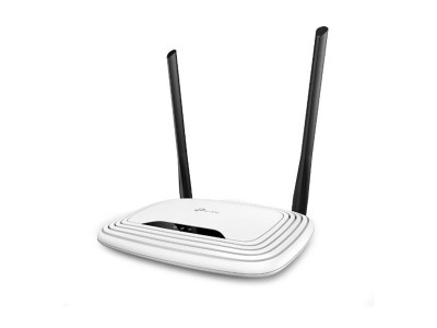 TP-Link : TL-WR841N 300M WIRELESS N ROUTER en
