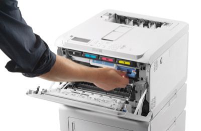 OKI C650dn Imprimante laser couleur haute qualité compacte