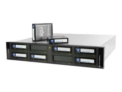 Tandberg : RDX QUIKSTATION 8 RM 8BAY 2X 10GB ETHERNET