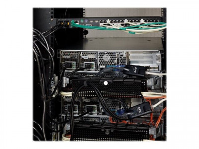 APC : KVM 2G SERVER module USB