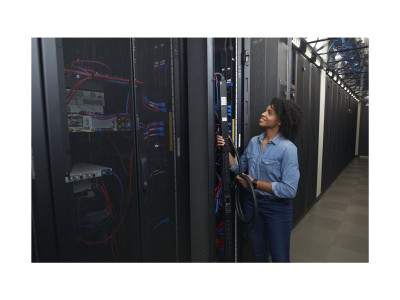 APC : RACK PDU 9000 SWITCHED ZEROU 11.0KW 230V C13 C19