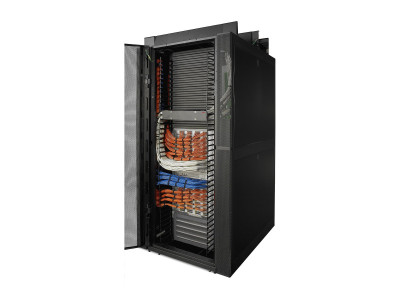 APC : NETSHELTER SX 42U 750MM WIDE X 1200MM DEEP NETW ENC W/ SIDES