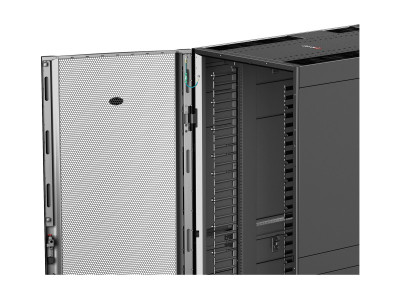 APC : NETSHELTER SX 42U 750MM WIDE X 1200MM DEEP NETW ENC W/ SIDES