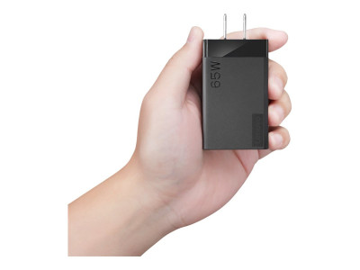 Lenovo : 65W USB-C AC TRAVEL ADAPTER .