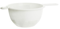 Passoire de cuisine Plast Team, ronde, avec poignée, blanche Passoire de cuisine Plast Team, ronde, avec poignée, blanche