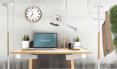 UNiLUX Lampadaire à LED PRYSKA, dimmable, hêtre/noir