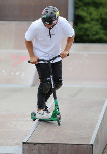 SCHILDKRÖT Trottinette Stunt Scooter Flipwhip Hydro Green