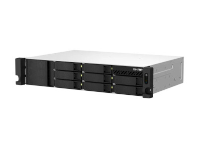 Qnap : 2U 8BAY 2.2 GHZ 4C/8T 4 GB DDR4 2 X 2.5GBE RPS SHORT
