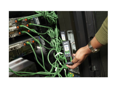 APC : NETSHELTER RACK PDU ADVANCED METERED 11.5KW 3PH 415V 20A 520P