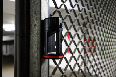 ANSMANN Projecteur portable LED HS20R Pro, noir/rouge