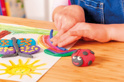 Pelikan Pâte à modeler pour enfants Creaplast, boîte pliante