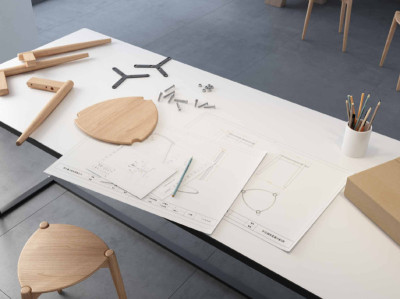PAPERFLOW Chaise de bar LUCK, set de 2, en hêtre