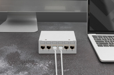 DIGITUS Panneau de brassage modulaire Desktop, 6 ports