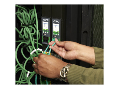 APC : NETSHELTER RACK PDU ADVANCED SWITCHED METERED OUTLET 17.3KW 3
