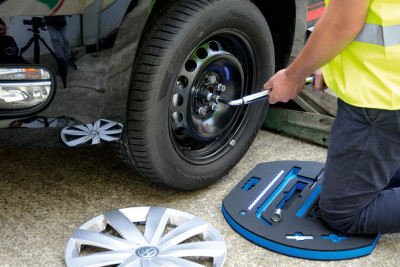 HEYTEC Kit démontage de roues, équipé, 8 pièces
