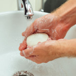 HYGOSTAR Mini-savon pour les mains, diamètre: 40 mm, blanc HYGOSTAR Mini-savon pour les mains, diamètre: 40 mm, blanc