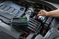 Chargeur de batterie auto ANSMANN BC, 6-12 V/10 A, noir/bleu