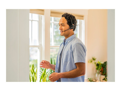 Poly : S8245/A UNLIMITED TALK TIME SAVI 3IN1 CONVERT UC DECT EMEA