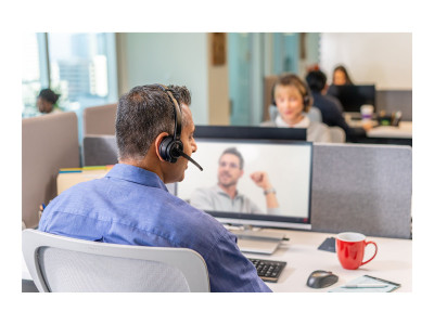 Poly : SAVI W8210-M MSFT CERT/ DECT/ E+A
