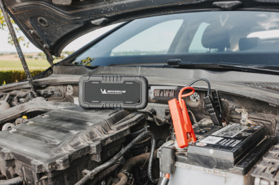 MICHELIN KFZ-Starthilfegerät Jump Starter, 16.000 mAh