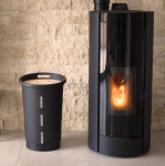 EDA Bac pour granulés de bois, 38 litres, noir EDA Bac pour granulés de bois, 38 litres, noir