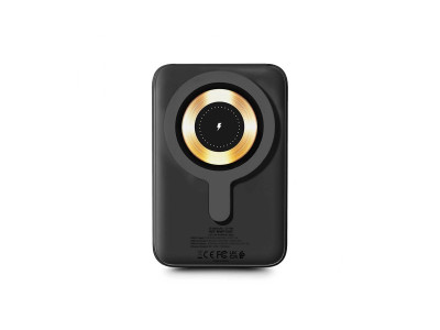 Urban Factory : MAGNEE POWER - UNIVERSAL MAGNETIC WIRELESS POWER BANK - 1