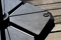 EDA Dalle de lestage pour parasol suspendu, gris foncé EDA Dalle de lestage pour parasol suspendu, gris foncé