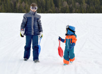 EDA Luge pelle, plastique, assorti EDA Luge pelle, plastique, assorti