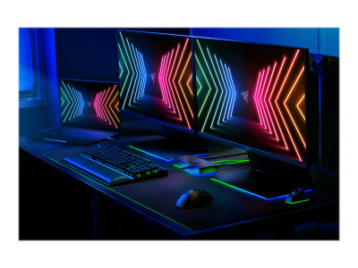 Razer : THUNDERBOLT 4 DOCK CHROMA-EU