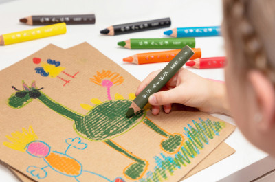 BIC KIDS Crayon de couleur multi-surfaces, étui carton de 6
