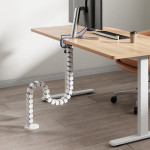 Conduite de câbles LogiLink avec pince de bureau et support, noir Conduite de câbles LogiLink avec pince de bureau et support, noir